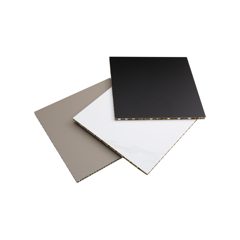 বড় সিলিং স্পেস লিভিং রুম ডাইনিং রুম বেডরুমের জন্য অ্যালুমিনিয়াম মধুচক্র প্যানেল